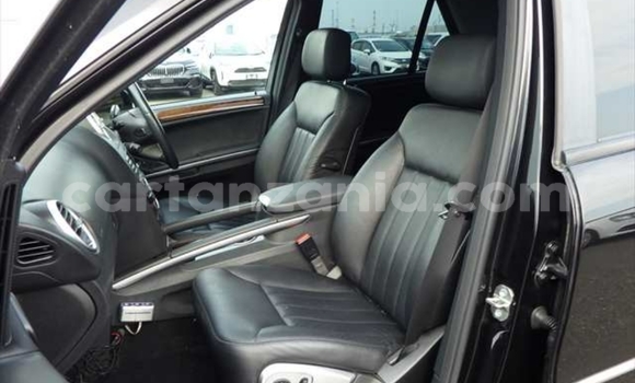 Buy Import Mercedes‒Benz M–Class Black Car in Dar es Salaam in Dar es Salaam Buy Import Mercedes‒Benz M–Class Black Car in Dar es Salaam in Dar es Salaam