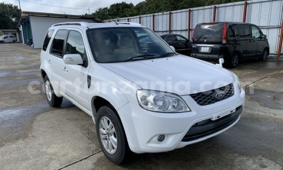 Nunua Imported Ford Escape Nyeupe Gari ndani ya Dar es Salaam nchini Dar es Salaam Nunua Imported Ford Escape Nyeupe Gari ndani ya Dar es Salaam nchini Dar es Salaam