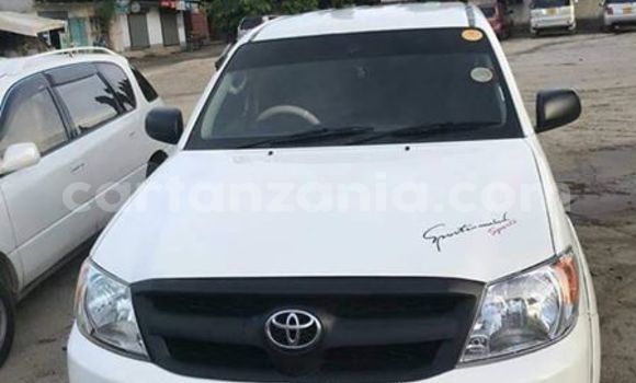 Nunua Ilio tumika Toyota Hilux Nyeupe Gari ndani ya Dar es Salaam nchini Dar es Salaam Nunua Ilio tumika Toyota Hilux Nyeupe Gari ndani ya Dar es Salaam nchini Dar es Salaam