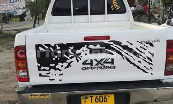 Nunua Ilio tumika Toyota Hilux Nyeupe Gari ndani ya Dar es Salaam nchini Dar es Salaam Nunua Ilio tumika Toyota Hilux Nyeupe Gari ndani ya Dar es Salaam nchini Dar es Salaam