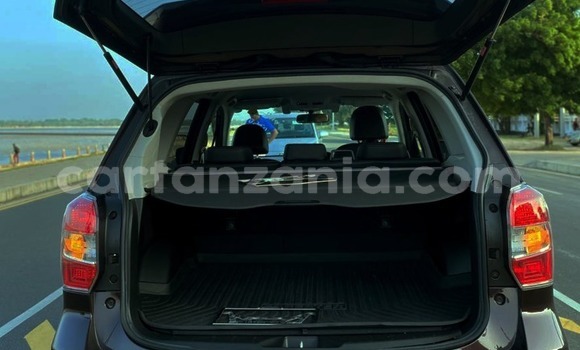 Nunua Imported Subaru Forester Nyeusi Gari ndani ya Dar es Salaam nchini Dar es Salaam Nunua Imported Subaru Forester Nyeusi Gari ndani ya Dar es Salaam nchini Dar es Salaam