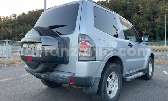 Buy Import Mitsubishi Pajero Silver Car in Dar es Salaam in Dar es Salaam Buy Import Mitsubishi Pajero Silver Car in Dar es Salaam in Dar es Salaam