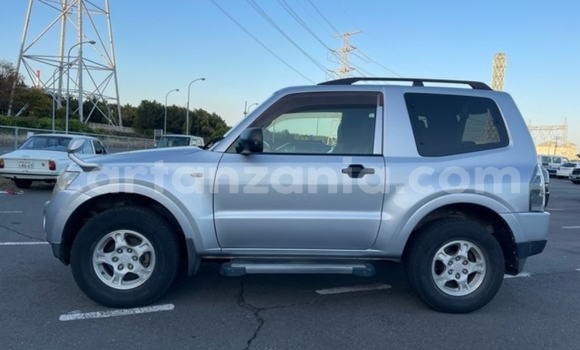 Buy Import Mitsubishi Pajero Silver Car in Dar es Salaam in Dar es Salaam Buy Import Mitsubishi Pajero Silver Car in Dar es Salaam in Dar es Salaam