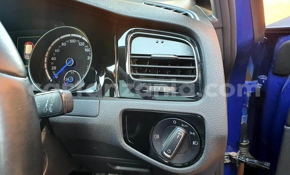 Nunua Ilio tumika Volkswagen Golf R Bluu Gari ndani ya Dar es Salaam nchini Dar es Salaam Nunua Ilio tumika Volkswagen Golf R Bluu Gari ndani ya Dar es Salaam nchini Dar es Salaam