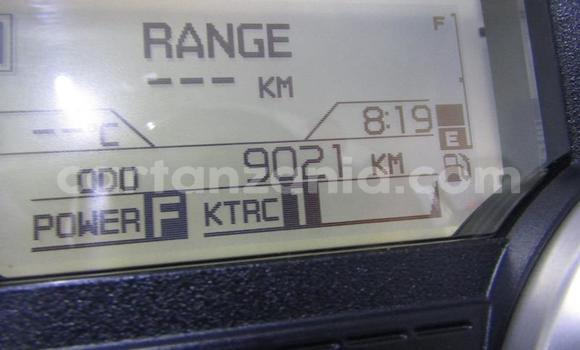 Nunua Ilio tumika Kawasaki ZZR Kijani Bike ndani ya Dar es Salaam nchini Dar es Salaam Nunua Ilio tumika Kawasaki ZZR Kijani Bike ndani ya Dar es Salaam nchini Dar es Salaam