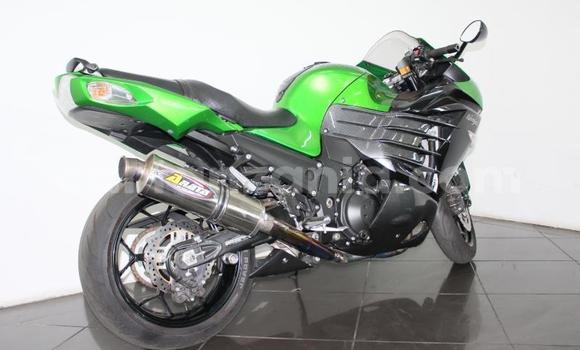 Nunua Ilio tumika Kawasaki ZZR Kijani Bike ndani ya Dar es Salaam nchini Dar es Salaam Nunua Ilio tumika Kawasaki ZZR Kijani Bike ndani ya Dar es Salaam nchini Dar es Salaam