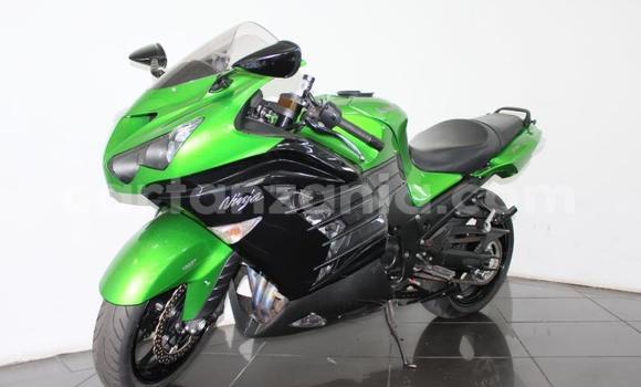 Nunua Ilio tumika Kawasaki ZZR Kijani Bike ndani ya Dar es Salaam nchini Dar es Salaam Nunua Ilio tumika Kawasaki ZZR Kijani Bike ndani ya Dar es Salaam nchini Dar es Salaam