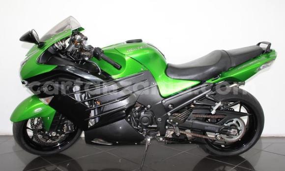 Nunua Ilio tumika Kawasaki ZZR Kijani Bike ndani ya Dar es Salaam nchini Dar es Salaam Nunua Ilio tumika Kawasaki ZZR Kijani Bike ndani ya Dar es Salaam nchini Dar es Salaam