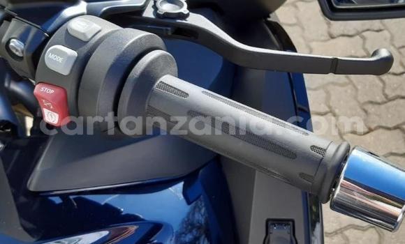 Nunua Ilio tumika BMW R 1200 Nyeusi Bike ndani ya Mwanza nchini Mwanza Nunua Ilio tumika BMW R 1200 Nyeusi Bike ndani ya Mwanza nchini Mwanza