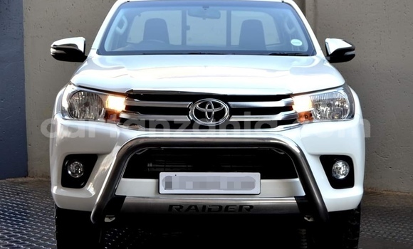 Nunua Ilio tumika Toyota Hilux Fedha Gari ndani ya Dar es Salaam nchini Dar es Salaam Nunua Ilio tumika Toyota Hilux Fedha Gari ndani ya Dar es Salaam nchini Dar es Salaam