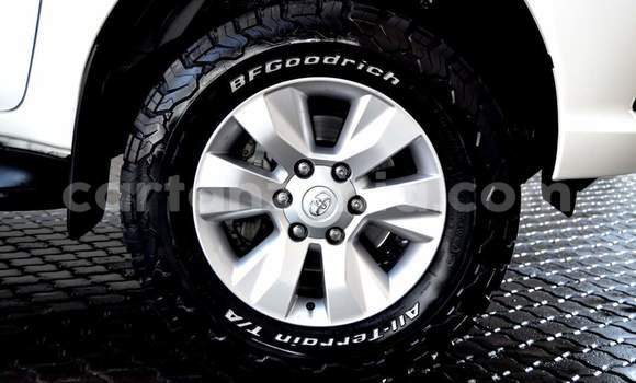 Nunua Ilio tumika Toyota Hilux Fedha Gari ndani ya Dar es Salaam nchini Dar es Salaam Nunua Ilio tumika Toyota Hilux Fedha Gari ndani ya Dar es Salaam nchini Dar es Salaam