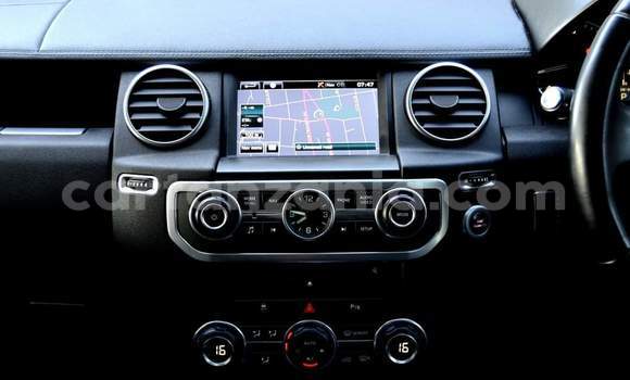 Nunua Ilio tumika Land Rover Discovery Nyeupe Gari ndani ya Dar es Salaam nchini Dar es Salaam Nunua Ilio tumika Land Rover Discovery Nyeupe Gari ndani ya Dar es Salaam nchini Dar es Salaam