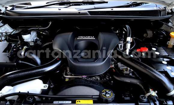 Buy Used Isuzu KB White Car in Dar es Salaam in Dar es Salaam Buy Used Isuzu KB White Car in Dar es Salaam in Dar es Salaam