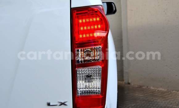 Buy Used Isuzu KB White Car in Dar es Salaam in Dar es Salaam Buy Used Isuzu KB White Car in Dar es Salaam in Dar es Salaam