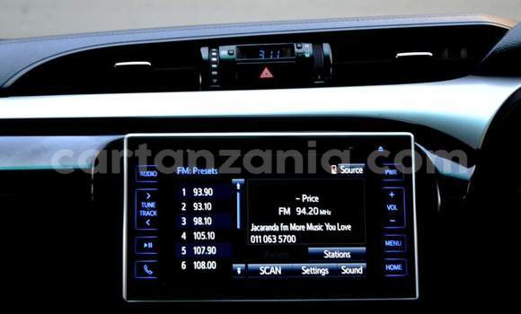 Buy Used Toyota Hilux White Car in Dodoma in Dodoma Buy Used Toyota Hilux White Car in Dodoma in Dodoma