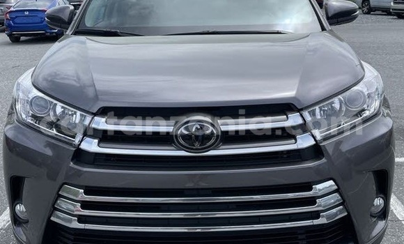 Buy Used Toyota Highlander Other Car in Bagamoyo in Pwani Buy Used Toyota Highlander Other Car in Bagamoyo in Pwani