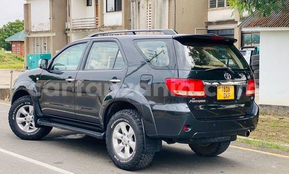 Nunua Ilio tumika Toyota Fortuner Nyingine Gari ndani ya Dar es Salaam nchini Dar es Salaam Nunua Ilio tumika Toyota Fortuner Nyingine Gari ndani ya Dar es Salaam nchini Dar es Salaam