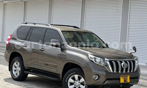 Nunua Ilio tumika Toyota Land Cruiser Prado Nyingine Gari ndani ya Dar es Salaam nchini Dar es Salaam Nunua Ilio tumika Toyota Land Cruiser Prado Nyingine Gari ndani ya Dar es Salaam nchini Dar es Salaam