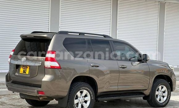 Nunua Ilio tumika Toyota Land Cruiser Prado Nyingine Gari ndani ya Dar es Salaam nchini Dar es Salaam Nunua Ilio tumika Toyota Land Cruiser Prado Nyingine Gari ndani ya Dar es Salaam nchini Dar es Salaam