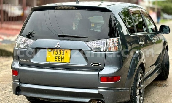 Buy Used Mitsubishi Outlander Other Car in Dar es Salaam in Dar es Salaam
