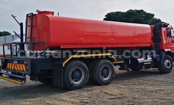 Nunua Ilio tumika Man Silent Nyekundu Lori ndani ya Dar es Salaam nchini Dar es Salaam Nunua Ilio tumika Man Silent Nyekundu Lori ndani ya Dar es Salaam nchini Dar es Salaam