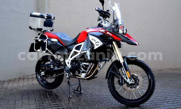 Nunua Ilio tumika BMW F 700 Nyekundu Bike ndani ya Dar es Salaam nchini Dar es Salaam Nunua Ilio tumika BMW F 700 Nyekundu Bike ndani ya Dar es Salaam nchini Dar es Salaam