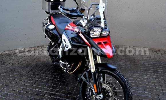 Nunua Ilio tumika BMW F 700 Nyekundu Bike ndani ya Dar es Salaam nchini Dar es Salaam Nunua Ilio tumika BMW F 700 Nyekundu Bike ndani ya Dar es Salaam nchini Dar es Salaam