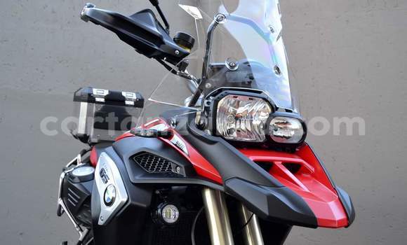 Nunua Ilio tumika BMW F 700 Nyekundu Bike ndani ya Dar es Salaam nchini Dar es Salaam Nunua Ilio tumika BMW F 700 Nyekundu Bike ndani ya Dar es Salaam nchini Dar es Salaam