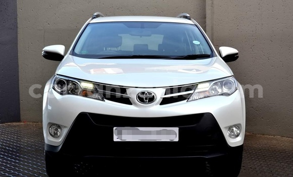Nunua Ilio tumika Toyota RAV4 Nyeupe Gari ndani ya Dar es Salaam nchini Dar es Salaam Nunua Ilio tumika Toyota RAV4 Nyeupe Gari ndani ya Dar es Salaam nchini Dar es Salaam