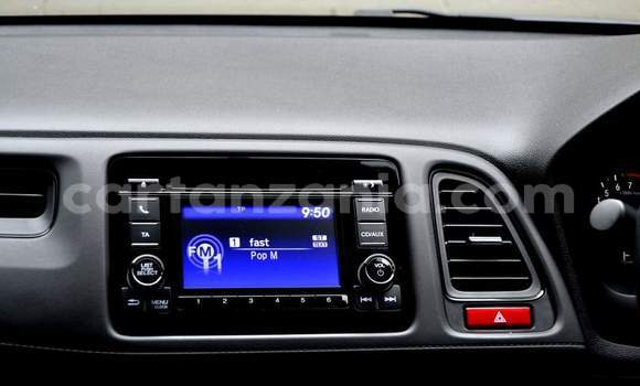 Buy Used Honda HR–V White Car in Dar es Salaam in Dar es Salaam Buy Used Honda HR–V White Car in Dar es Salaam in Dar es Salaam