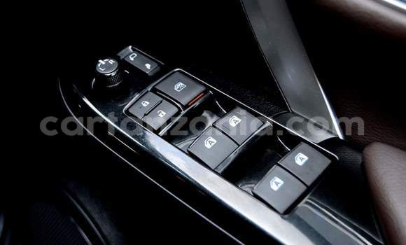 Nunua Ilio tumika Toyota Fortuner Brown Gari ndani ya Dar es Salaam nchini Dar es Salaam Nunua Ilio tumika Toyota Fortuner Brown Gari ndani ya Dar es Salaam nchini Dar es Salaam