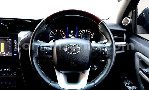 Nunua Ilio tumika Toyota Fortuner Brown Gari ndani ya Dar es Salaam nchini Dar es Salaam Nunua Ilio tumika Toyota Fortuner Brown Gari ndani ya Dar es Salaam nchini Dar es Salaam