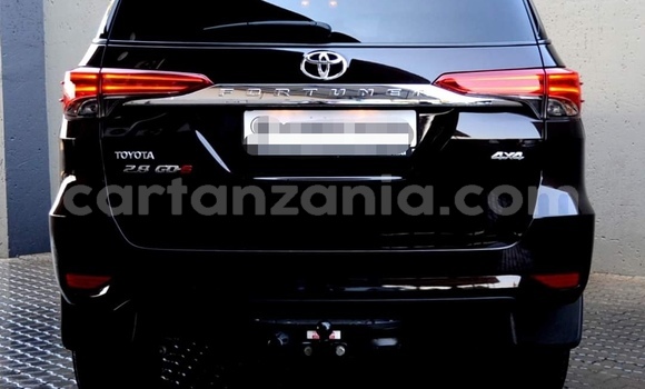 Nunua Ilio tumika Toyota Fortuner Brown Gari ndani ya Dar es Salaam nchini Dar es Salaam Nunua Ilio tumika Toyota Fortuner Brown Gari ndani ya Dar es Salaam nchini Dar es Salaam