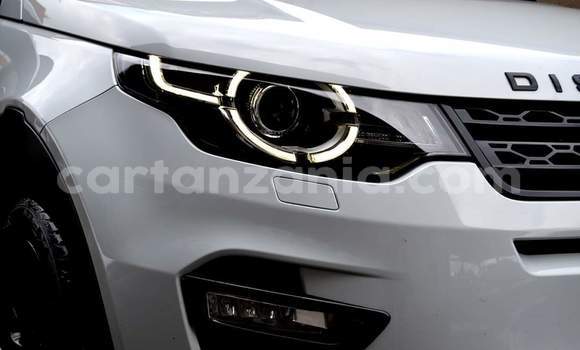Nunua Ilio tumika Land Rover Discovery Sport Nyeupe Gari ndani ya Dar es Salaam nchini Dar es Salaam Nunua Ilio tumika Land Rover Discovery Sport Nyeupe Gari ndani ya Dar es Salaam nchini Dar es Salaam