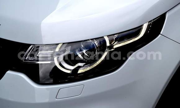 Nunua Ilio tumika Land Rover Discovery Sport Nyeupe Gari ndani ya Dar es Salaam nchini Dar es Salaam Nunua Ilio tumika Land Rover Discovery Sport Nyeupe Gari ndani ya Dar es Salaam nchini Dar es Salaam