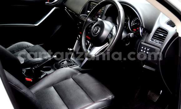 Nunua Ilio tumika Mazda CX-5 Nyeupe Gari ndani ya Dar es Salaam nchini Dar es Salaam Nunua Ilio tumika Mazda CX-5 Nyeupe Gari ndani ya Dar es Salaam nchini Dar es Salaam