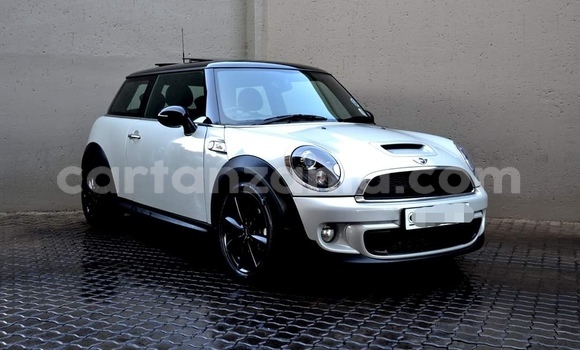 Buy Used Mini Cooper S clubman Silver Car in Dodoma in Dodoma
