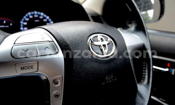 Nunua Ilio tumika Toyota Fortuner Nyeupe Gari ndani ya Dar es Salaam nchini Dar es Salaam Nunua Ilio tumika Toyota Fortuner Nyeupe Gari ndani ya Dar es Salaam nchini Dar es Salaam