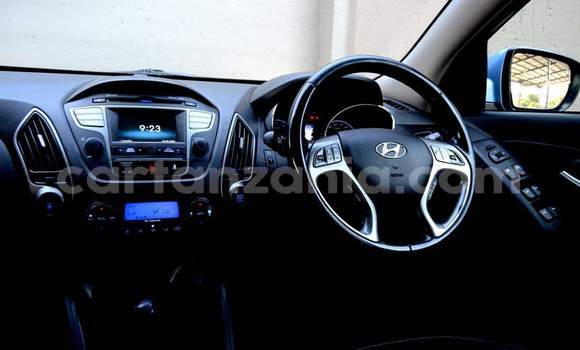 Nunua Ilio tumika Hyundai ix35 Bluu Gari ndani ya Dar es Salaam nchini Dar es Salaam Nunua Ilio tumika Hyundai ix35 Bluu Gari ndani ya Dar es Salaam nchini Dar es Salaam