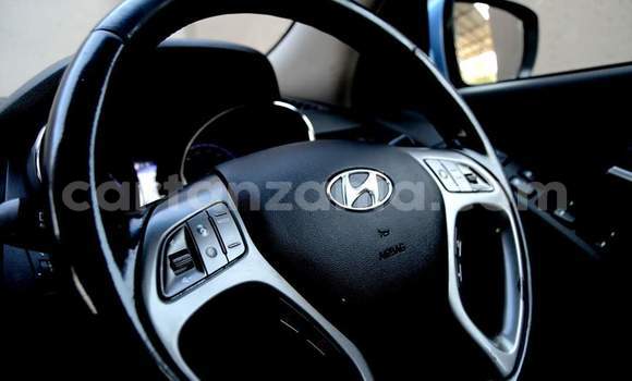 Nunua Ilio tumika Hyundai ix35 Bluu Gari ndani ya Dar es Salaam nchini Dar es Salaam Nunua Ilio tumika Hyundai ix35 Bluu Gari ndani ya Dar es Salaam nchini Dar es Salaam