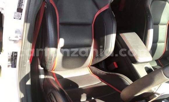 Nunua Ilio tumika Mercedes‒Benz A-klasse AMG Nyeupe Gari ndani ya Dar es Salaam nchini Dar es Salaam Nunua Ilio tumika Mercedes‒Benz A-klasse AMG Nyeupe Gari ndani ya Dar es Salaam nchini Dar es Salaam