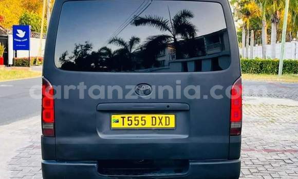 Buy Used Toyota Hiace Black Car in Dar es Salaam in Dar es Salaam Buy Used Toyota Hiace Black Car in Dar es Salaam in Dar es Salaam