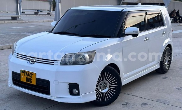 Buy Used Toyota Corolla Rumion White Car in Dar es Salaam in Dar es Salaam Buy Used Toyota Corolla Rumion White Car in Dar es Salaam in Dar es Salaam