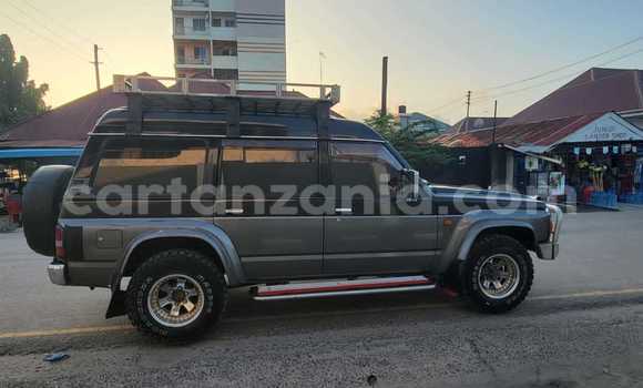 Nunua Ilio tumika Nissan Patrol Nyingine Gari ndani ya Ilala nchini Dar es Salaam Nunua Ilio tumika Nissan Patrol Nyingine Gari ndani ya Ilala nchini Dar es Salaam