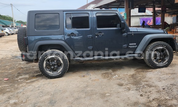 Buy Used Jeep Wrangler Beige Car in Dar es Salaam in Dar es Salaam Buy Used Jeep Wrangler Beige Car in Dar es Salaam in Dar es Salaam