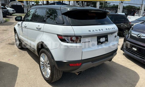 Nunua Mpya Land Rover Range Rover Evoque Nyeupe Gari ndani ya Dar es Salaam nchini Dar es Salaam Nunua Mpya Land Rover Range Rover Evoque Nyeupe Gari ndani ya Dar es Salaam nchini Dar es Salaam
