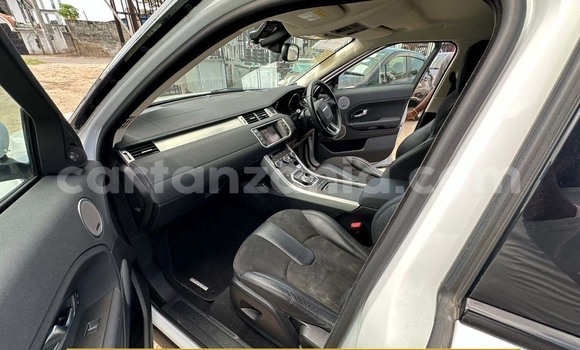 Nunua Mpya Land Rover Range Rover Evoque Nyeupe Gari ndani ya Dar es Salaam nchini Dar es Salaam Nunua Mpya Land Rover Range Rover Evoque Nyeupe Gari ndani ya Dar es Salaam nchini Dar es Salaam
