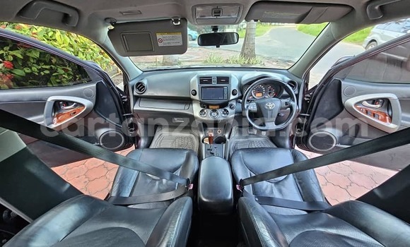 Buy Used Toyota Vanguard Black Car in Biharamulo in Kagera Buy Used Toyota Vanguard Black Car in Biharamulo in Kagera