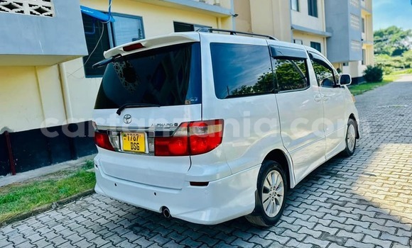 Buy Used Toyota Alphard White Car in Bariadi in Simiyu Buy Used Toyota Alphard White Car in Bariadi in Simiyu