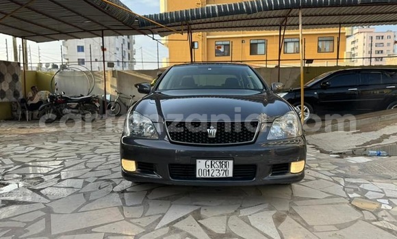 Buy Used Toyota Crown Black Car in Bahi in Dodoma